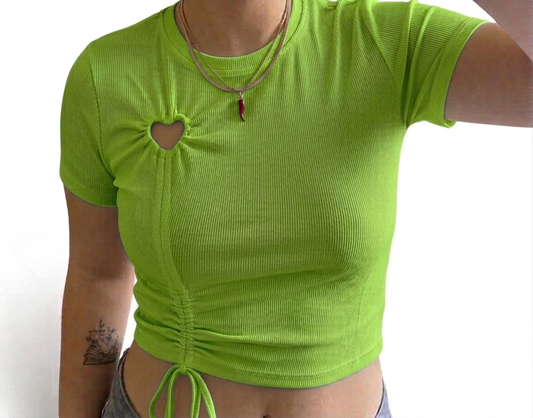 Heart Cut-Out Crop Top in Maglia Costina