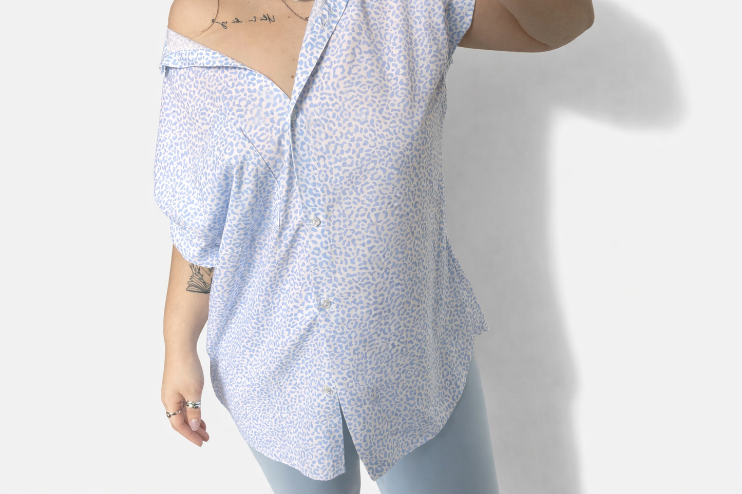 Camicia Alba Leopardata Off-Shoulder