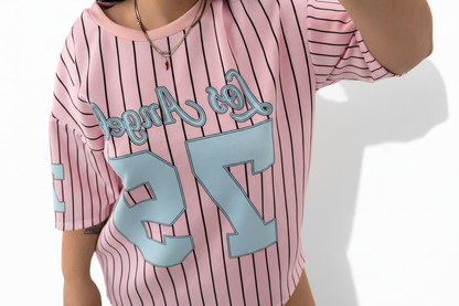 T-Shirt Baseball Los Angeles 79 - Rosa con strisce nere e numeri azzurri